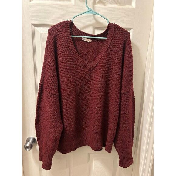 SO Sweaters - Womans Red V Neck Sweater 2XL